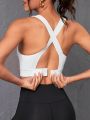 Solid Color Hollow Out Back Sports Bra