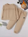 SHEIN Boys' Casual Round Neck Patterned Sweatshirt And Pants Set