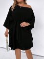 SHEIN LUNE Plus Size Women's Irregular Shoulder Batwing Sleeve Dress