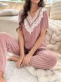 Women'S Lace Splice Short Sleeve And Pants Pajama Set