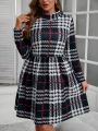 SHEIN LUNE Plus Size Plaid Stand Collar Dress