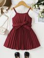 SHEIN Kids SUNSHNE Young Girl Burgundy Spaghetti Strap Dress With Belt, Suitable For Summer