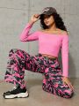 SHEIN Teen Girls' Off Shoulder T-shirt And Camo Side Pocket Long Pants Two Piece Outfits