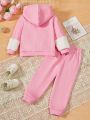 SHEIN Kids QTFun Girls' Plush Hooded Sweatshirt And Pants Set With Letter & Character Patchwork, Winter
