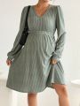 SHEIN Maternity V Neck Ribbed Knit Dress