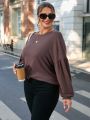 SHEIN Essnce Women'S Plus Size Milad Neutral Solid Wear Knit T-Shirt For New Year