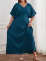 SHEIN Privé Plus Size Women's Pleated Batwing Sleeve Dress