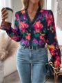 SHEIN LUNE Tie-dye Lace Patchwork V-neck Blouse