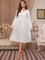 Ladies' Lace Splicing Ruffle Sleeve Sleep Dress