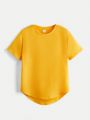 SHEIN Kids EVRYDAY Tween Boys' Fashionable Casual Short Sleeve T-Shirt With Curved Hemline