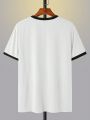 Extended Sizes Men's Plus Size Letter Printed Contrast Trim Tee