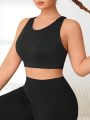 SHEIN Outdoor Mountain Plus Size Solid Color Sports Bra