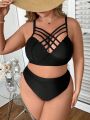 SHEIN Swim Chicsea Plus Size Solid Color Cross Detail Swimwear Top