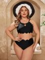 SHEIN Swim Vcay Plus Size Solid Color Hollowed Out Swimsuit With Scallop Edge