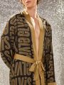 Elvis Presley X SHEIN Men Letter Print Colorblock Belted Loungewear Set