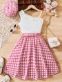 SHEIN Kids QTFun Teenage Girls' Asymmetric Neckline Ruffle Trim Top, Houndstooth Print Skirt And Beret Set