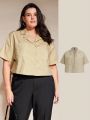 SHEIN BASICS Women'S Plus Size Color-Block Collar Double Pocket Shirt