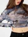 Forever 21 Women's Camouflage Printed Stand Collar Cropped Top