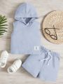 SHEIN Infant Casual Sleeveless & Short Sleeve Hooded Outfits Set