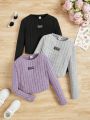 SHEIN Kids HYPEME Junior Girls' Simple Street Style Ribbed Knit Badge Detail T-Shirt, Multiple Pieces