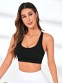Yoga Basic Ladies' Seamless Sports Bra With Adjustable Criss-Cross Lettered Strap