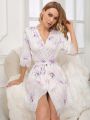 Ladies' Lace Trimmed Floral Printed Robe