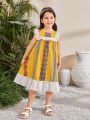 SHEIN Kids SUNSHNE Young Girl's Woven Loose Fit Casual Dress With Round Neckline And Ruffle Hem