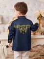 SHEIN Baby Boy Traditional Half Placket Top With Standing Collar And Embossed Pattern