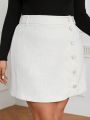 SHEIN Frenchy Plus Size Women's Valentine Side Button Short Skirt