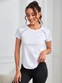 SHEIN Mesh Splice Raglan Sleeve Sports T-Shirt