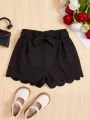 SHEIN Kids FANZEY Girls' Knit Solid Color Scalloped Hem Wide Leg Elegant Shorts