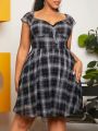 SHEIN CURVE+ Plus Size Plaid Sweetheart Neckline Dress