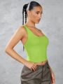 SHEIN BAE Solid Color Tight-Fitting Backless Camisole Top With Crossed Thin Straps For Summer Outfits