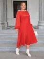 SHEIN Privé Plus Size Women's Elegant Red Round Neck Lantern Sleeve Dress