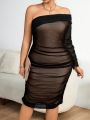 SHEIN SXY Women'S Plus Size Drop Shoulder Pleated Bodycon Dress