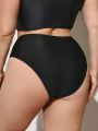 SHEIN Swim Classy Plus Size Women's Solid Color Hollow Out Swim Briefs