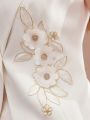 MOTF PREMIUM EMBROIDERY 3D APPLIQUE DETAIL PEAK COLLAR WAISTCOAT