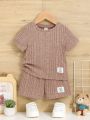 SHEIN Baby Boy Casual Patchwork Short Sleeve T-Shirt And Shorts Set