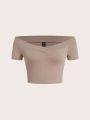 SHEIN BASICS Ladies' Solid Color One Shoulder Crop Top T-Shirt