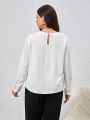 SHEIN Privé Plus Size Solid Color Round Neck Shirt