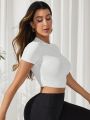 SHEIN Daily&Casual Women's Backless Cropped Sports T-Shirt