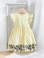 SHEIN Infant Girls' Cute Sleeveless Dress With Pale Yellow Bowknot & Lace Details