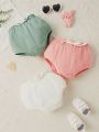 SHEIN 3pcs Baby Girls' Leisure Solid Knitted Triangle Shorts Set