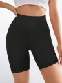 Yoga Basic Women's Basic Sports Shorts With Pockets