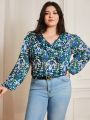 SHEIN Frenchy Plus Size Vacation Printed V-Neck Blouse With Ruffle Hem