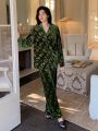 DAZY Women's Jacquard Velvet Pajama Set