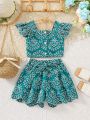 SHEIN Kids SUNSHNE Little Girls' Snowflake Flying Sleeve Peplum Top With Belt & Lace Trim Shorts 2pcs/Set