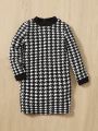 SHEIN Baby Houndstooth Print Mock Neck Dress