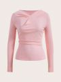 SHEIN Privé 2pcs/Set Valentine's Day, Christmas, New Year'S Elegant Pink & Black Packaged V-Neck Pleated Women T-Shirt