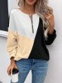 Contrast Color Zippered Long-Sleeved Sweatshirt